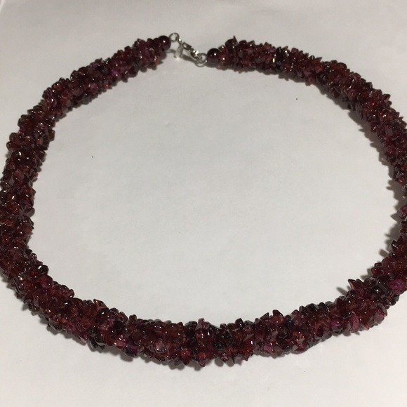 GEMS EN VOGUE GARNET ROUND NECKLACE - Picture 3 of 8